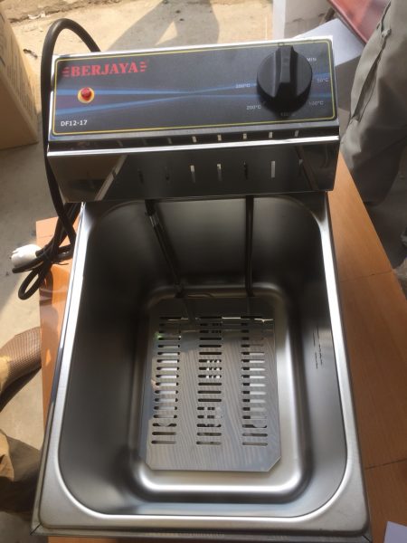 Cách chọn các loại bếp chiên nhúng phù hợp với từng loại mô hình kinh doanh của bạn 3 7f0f693ec0b723e97aa6