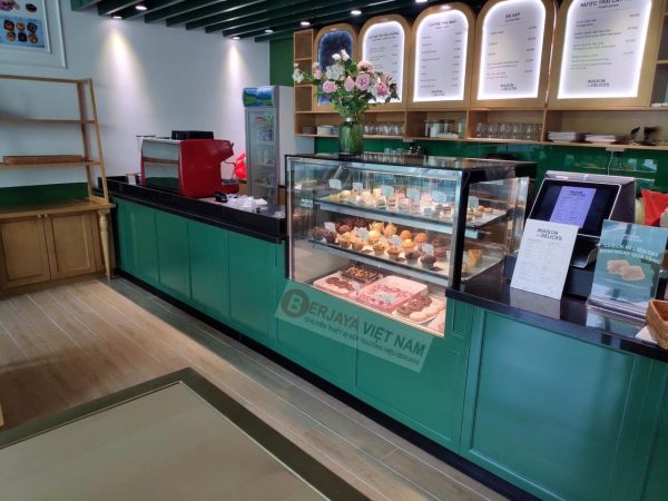 Quầy bar và tủ bánh kem Berjaya