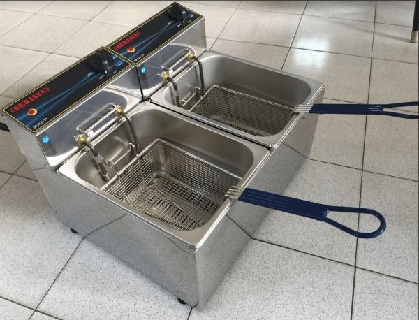 Cách chọn các loại bếp chiên nhúng phù hợp với từng loại mô hình kinh doanh của bạn 2 Bếp chiên nhúng dùng điện