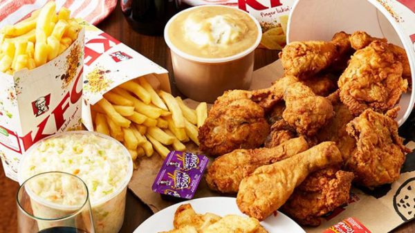 Cách chọn các loại bếp chiên nhúng phù hợp với từng loại mô hình kinh doanh của bạn 6 kfc 2