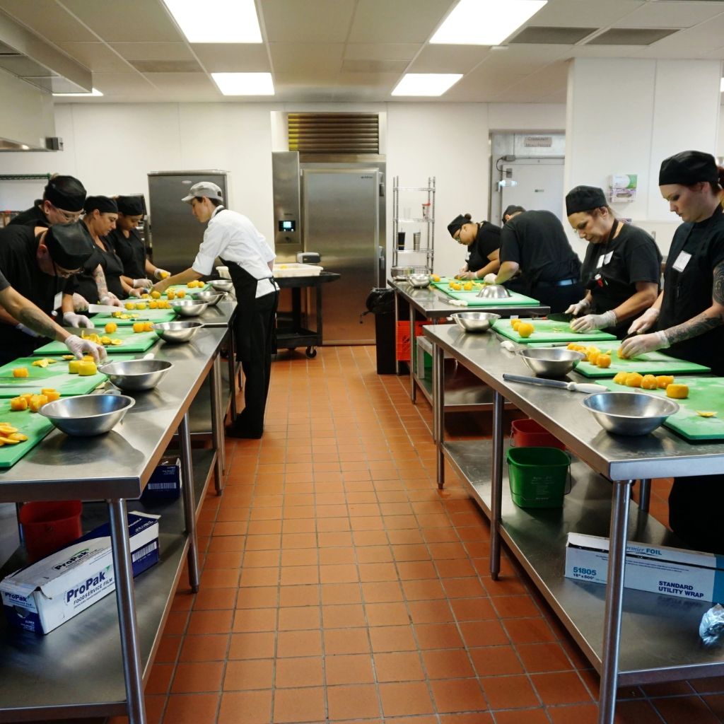 thiet ke bep an tap the